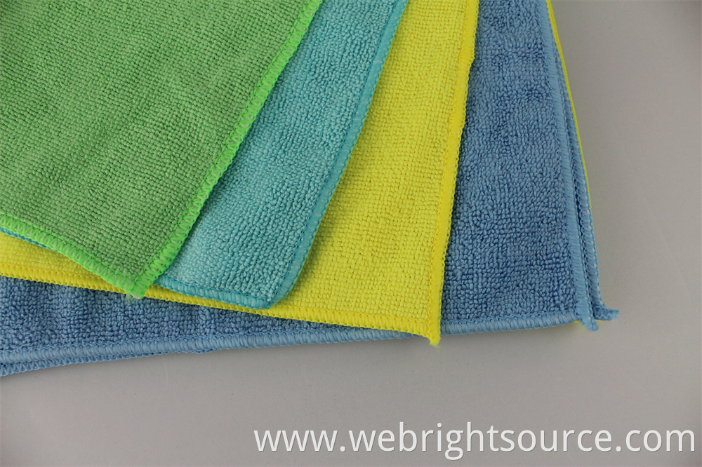 Microfiber cleaning cloth